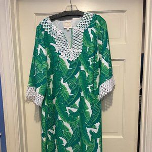 SAIL TO SABLE KAFTAN! Palm lead print with white crochet stitching. size M